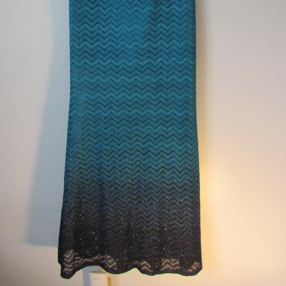 Mermaid Homecoming Sparkly Ombre Strapless Jr. 5 - Picture 11 of 13